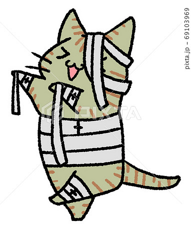 ミイラの仮装をするキジトラネコのイラスト素材
