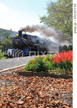 真岡鐵道 晩夏から初秋へ 寺内駅の写真素材