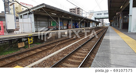 駅のホーム 駅のホーム 69107575
