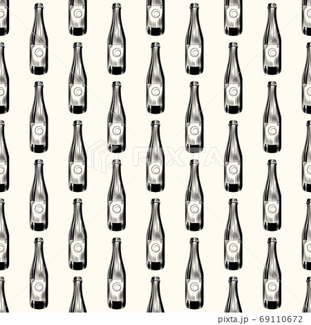 Hand drawn cider bottle seamless pattern. Craft 69110672