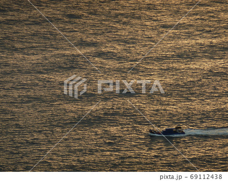 Beautiful sunset saw from Guanshan of Kenting National Park Beautiful sunset saw from Guanshan of Kenting National Park 69112438
