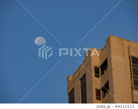 Exterior view of the NTU hospital 69112521