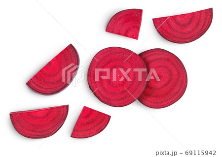 beetroot slices isolated on white background with clipping path and full depth of field. Top view. Flat lay 69115942