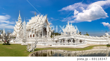 White Temple (Wat Rong Khun) in Chiang Rai White Temple (Wat Rong Khun) in Chiang Rai 69118347