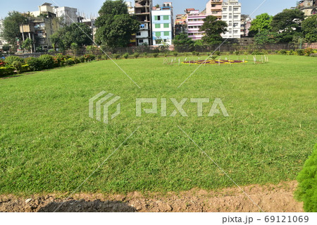 バングラデシュのダッカ　未完の城跡のラールバーグ・フォート　美しい庭園と周辺の建物 69121069