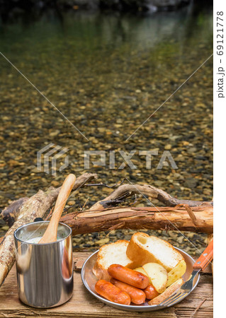 キャンプの朝食イメージ キャンプの朝食イメージ 69121778