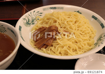 冷たいつけ麺 冷たいつけ麺 69121874