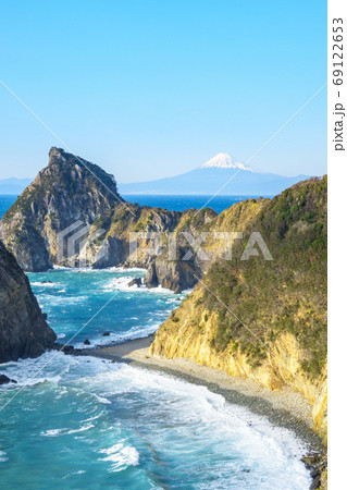 富士山・烏帽子山を望む風景(伊豆・松崎町) 富士山・烏帽子山を望む風景(伊豆・松崎町) 69122653