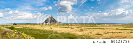 Mont Saint Michele, France Mont Saint Michele, France 69123758