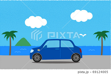 海沿いの道を進む青い自動車のベクターイラストのイラスト素材