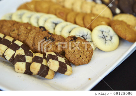 クッキーの盛り合わせ 69128096