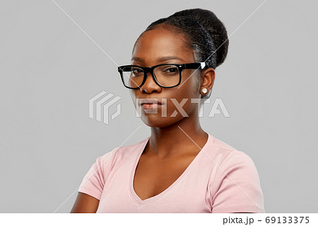 african american woman in glasses african american woman in glasses 69133375