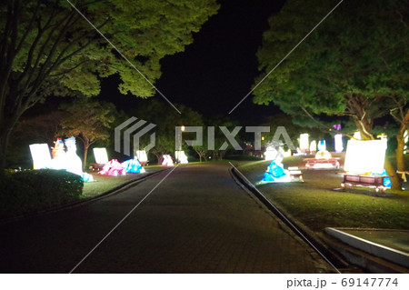 韓国　晋州南江流灯祭　晋州城 69147774