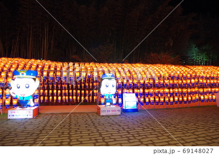 韓国　晋州南江流灯祭 69148027