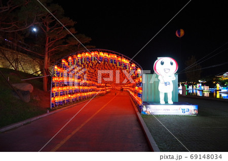 韓国　晋州南江流灯祭 69148034