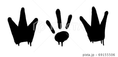 Sprayed crown graffiti set with overspray in black over white. Vector illustration. 69155506