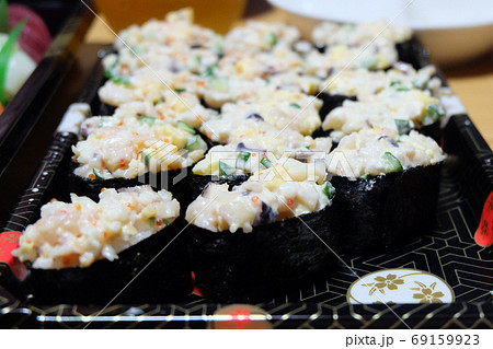 サラダ軍艦(げそサラダ)01 サラダ軍艦(げそサラダ)01 69159923