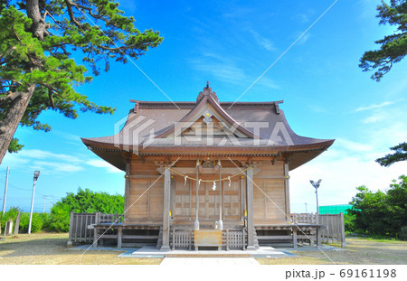 東日本大震災からの復興　再建された宮城県山元町の八重垣神社　 69161198