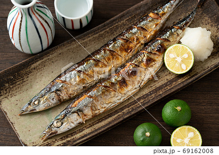 秋刀魚の塩焼き 秋刀魚の塩焼き 69162008
