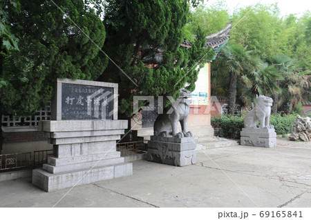 中国　河南省　鄭州市　打虎亭漢墓 69165841