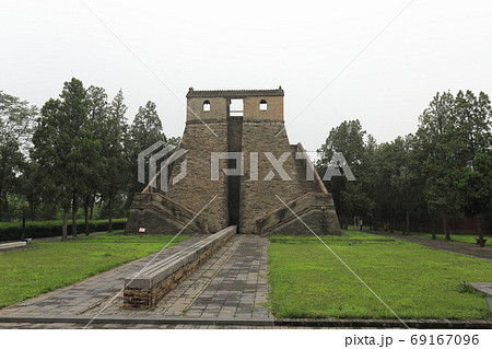 世界遺産　中国　河南　登封　観星台 69167096