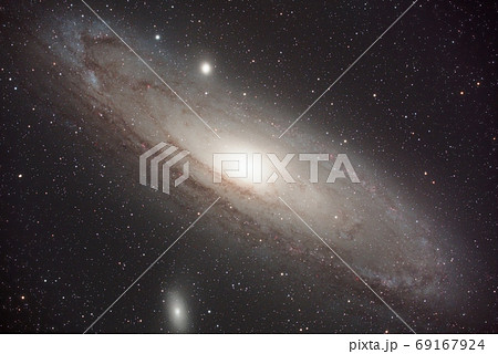 M31 アンドロメダ銀河の写真素材 [69167924] - PIXTA