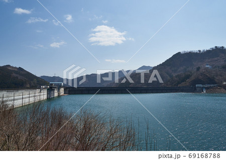 群馬県　下久保ダムと神流湖 69168788