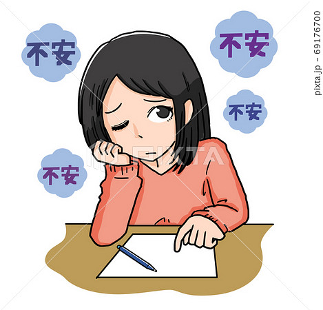 不安が頭から離れない女性 69176700