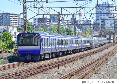 東海道本線 平塚ー相模貨物 JR東日本 E235系1000番台 J-01編成+F-01編成 試運転 東海道本線 平塚ー相模貨物 JR東日本 E235系1000番台 J-01編成+F-01編成 試運転 69176876