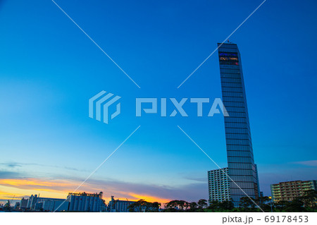 千葉県千葉市 千葉ポートタワー 夕焼け 千葉県千葉市 千葉ポートタワー 夕焼け 69178453