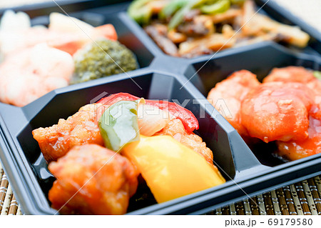 4種の中華弁当アップ 4種の中華弁当アップ 69179580