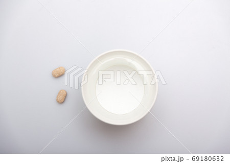 錠剤 栄養剤 約の写真素材
