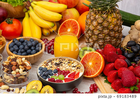 Group Fruits Breakfast mixed vegetables  69183489