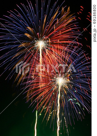 【茨城県】常総きぬ川花火大会 69186800