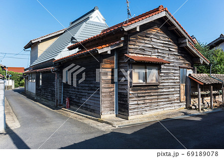 昭和の田舎町　日本の昔イメージ　山陰島根 69189078