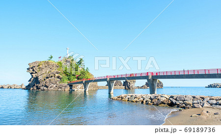 弁天岩（新潟県糸魚川市） 69189736