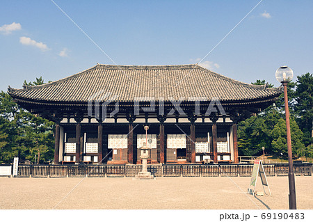 世界遺産・奈良公園 69190483