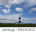 北海道網走市能取岬灯台の夏青空の写真 69191812