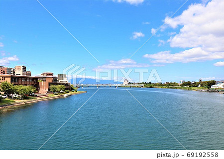 瀬田の唐橋からの風景 69192558