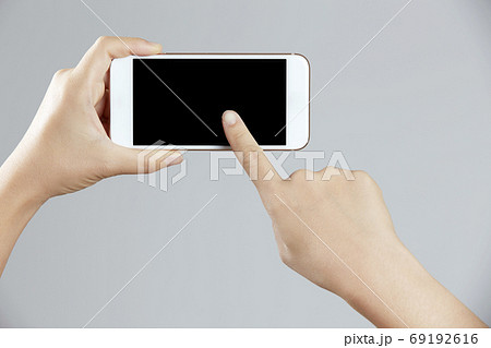 手 スマートフォン スマホ 69192616