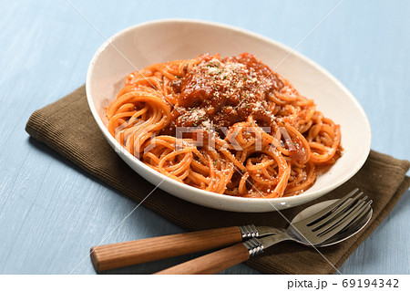 ボロネーゼ ミートソーススパゲティ ボロネーゼ ミートソーススパゲティ 69194342