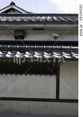 北国街道下戸倉・矢代間 千曲市柏王の旧家の街並 北国街道下戸倉・矢代間 千曲市柏王の旧家の街並 69194565