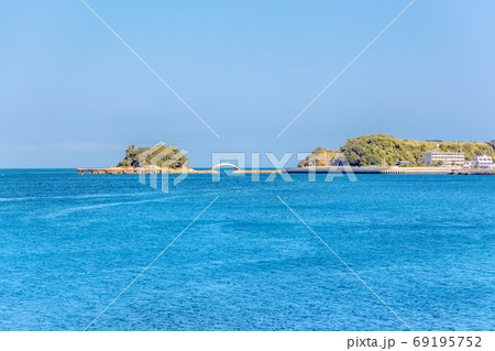 緑の道しるべ 阿那賀公園 (8月 晴れ 朝) 緑の道しるべ 阿那賀公園 (8月 晴れ 朝) 69195752