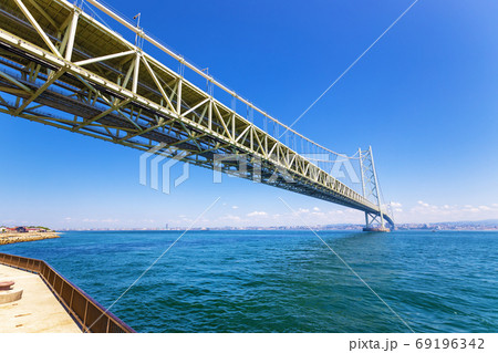 明石海峡大橋 (8月　夏　朝) 69196342