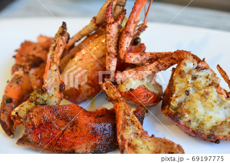 手づかみシーフード、ロブスターのスパイスロースト 69197775
