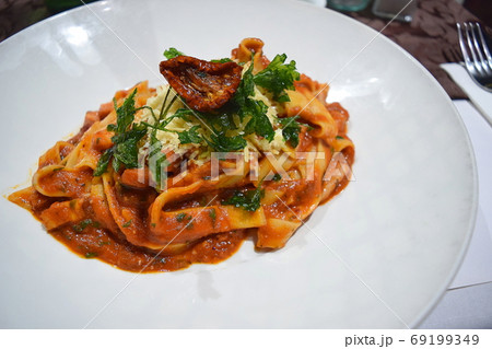 メルボルンのトマトパスタ 69199349