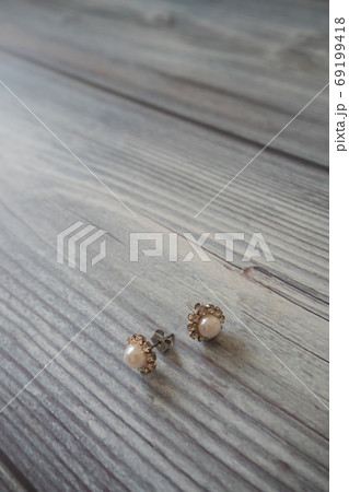 可愛いピアス 69199418
