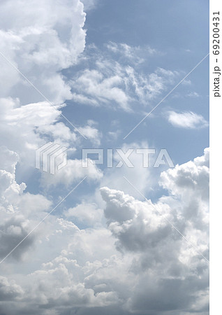 夏の雲、夕立前の入道雲 夏の雲、夕立前の入道雲 69200431