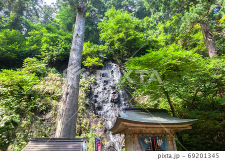 羽黒山　出羽三山神社　須賀の滝 69201345