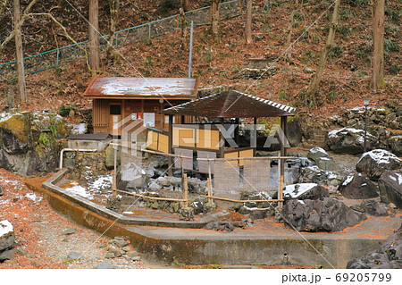 【群馬県】山口川音の足湯（四万温泉） 69205799